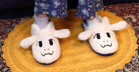 UNDERTALE Sleepwear is here! Plus a Stardew Valley sale!